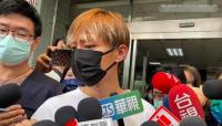 剛剛，她放大招了！