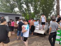 涿州洪水中的民間救援力量： 村里最后一個老人，被接出來了