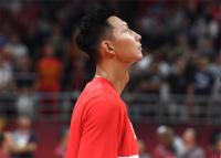 快寫人物丨易建聯：沉默的“大哥”