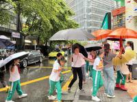 風雨無阻的上學路