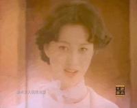 曾被家人嫌棄，連兒子都不認她，翻紅后又陷入熱戀