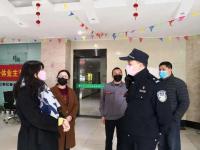 “我們可能要闖紅燈，能幫忙報備嗎” 這位民警馬上答應