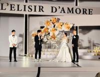 46歲黃曉明參加學妹婚禮！北影校花董晴美艷動人